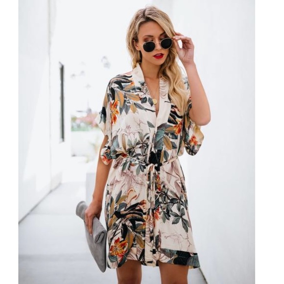 vici kimono dress